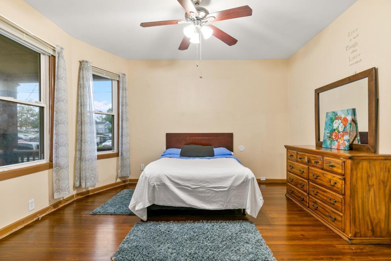 Bedroom Near Yale Hospital/Bridgeport Exterior photo